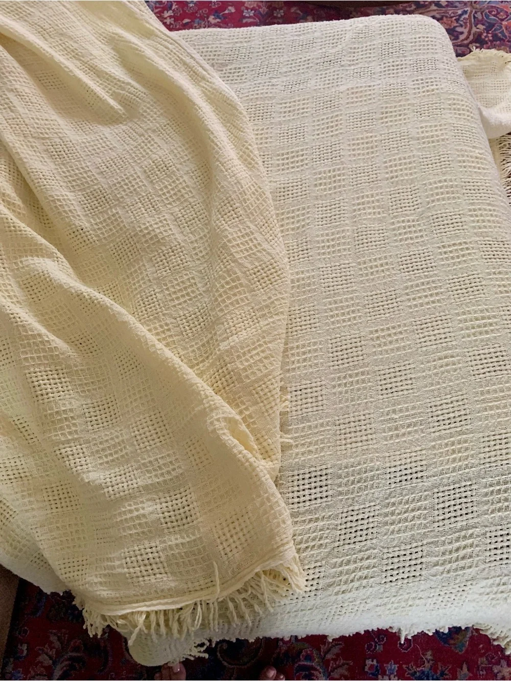Source Unknown Pale Butter Yellow Waffle Weave Fringe Throw Blanket 108x78”**